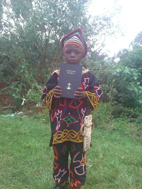 A young son of Bum representing the future